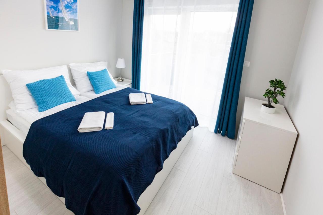 Apartament 7M Z Basenem W Jednym Budynku Klifowa Rewal Bon Turystyczny !!! Free Private Parking Exterior foto