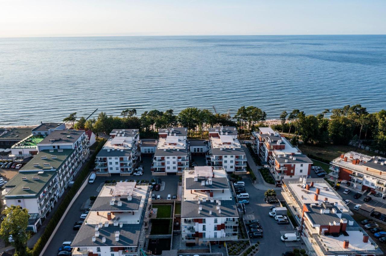 Apartament 7M Z Basenem W Jednym Budynku Klifowa Rewal Bon Turystyczny !!! Free Private Parking Exterior foto